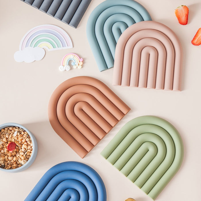Soft Silicone Rainbow Insulation Pad / Coaster