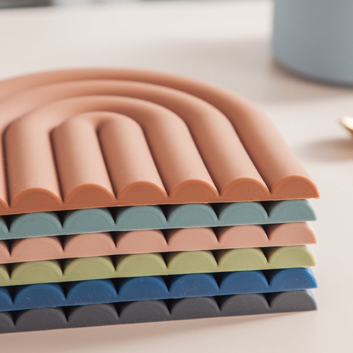 Soft Silicone Rainbow Insulation Pad / Coaster